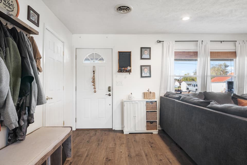 3 Alleghany Street SE, photo 17 of 40