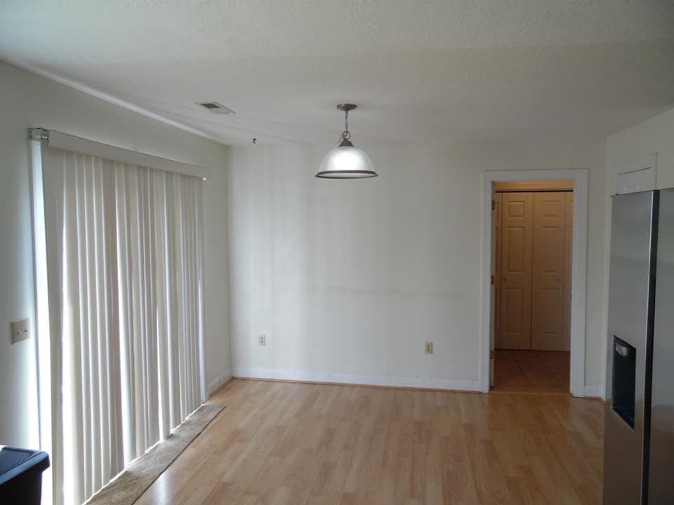 275 Silver Leaf Drive, photo 6 of 12