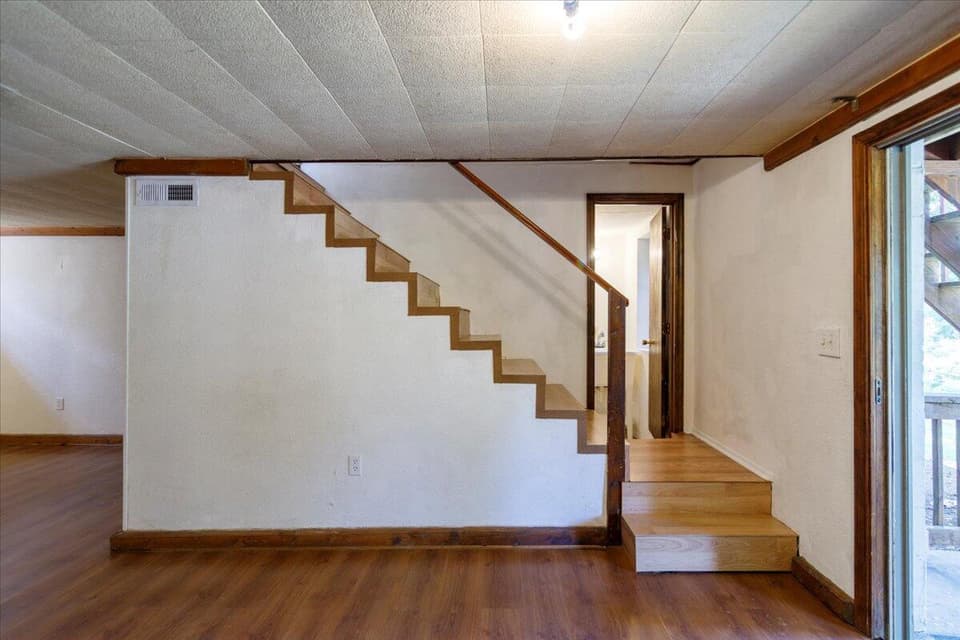 4320 Cumberland Dr SE, photo 25 of 40