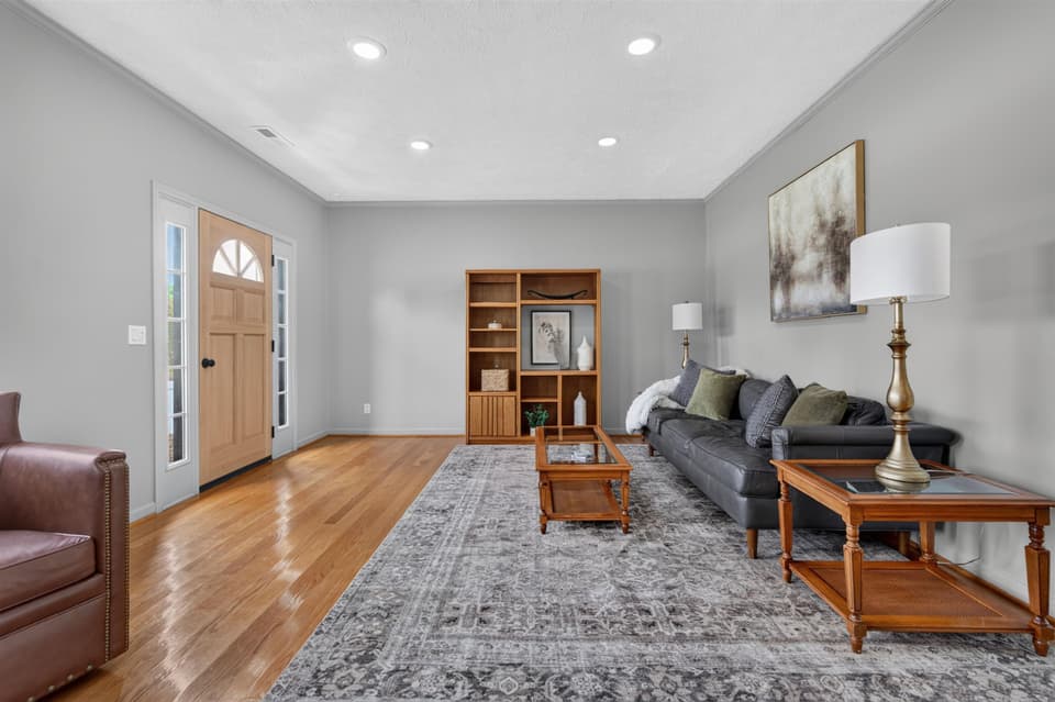 40 S Central Drive, photo 12 of 40