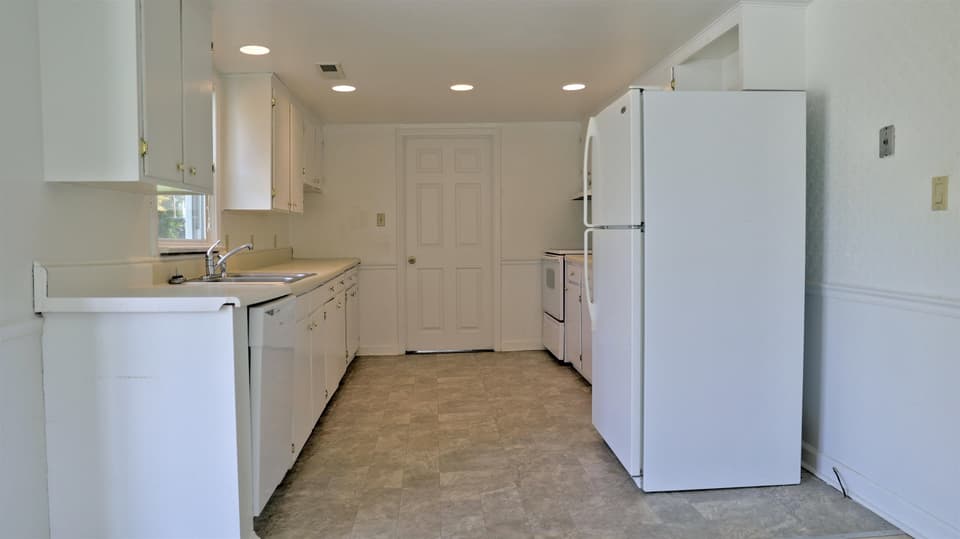 710 Ellett Road, photo 8 of 25