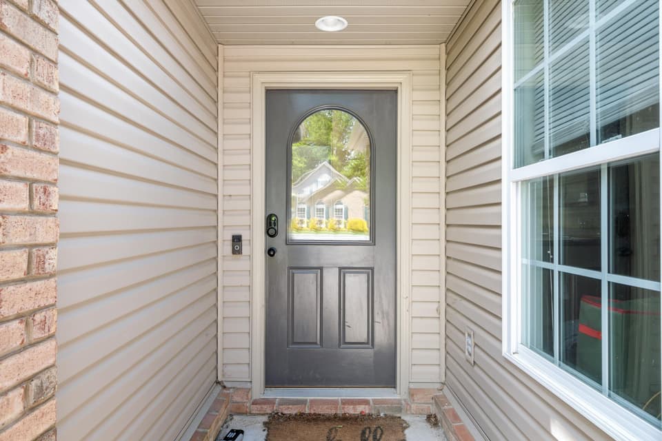 180 Alexa Lane, photo 2 of 36