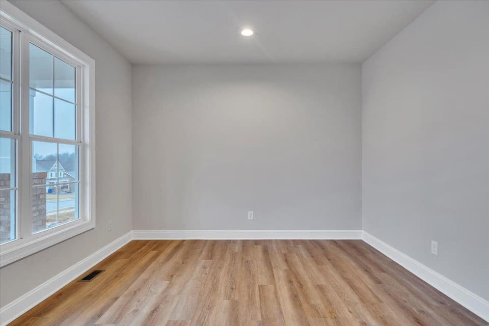 1062 Round Meadow Drive, photo 8 of 40