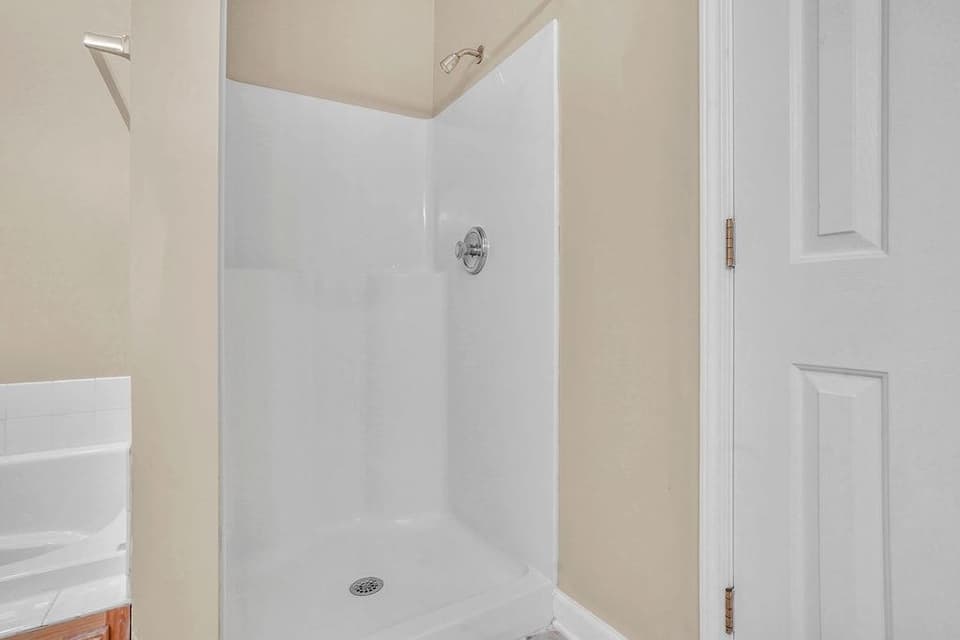 730 Republic Road, photo 23 of 40