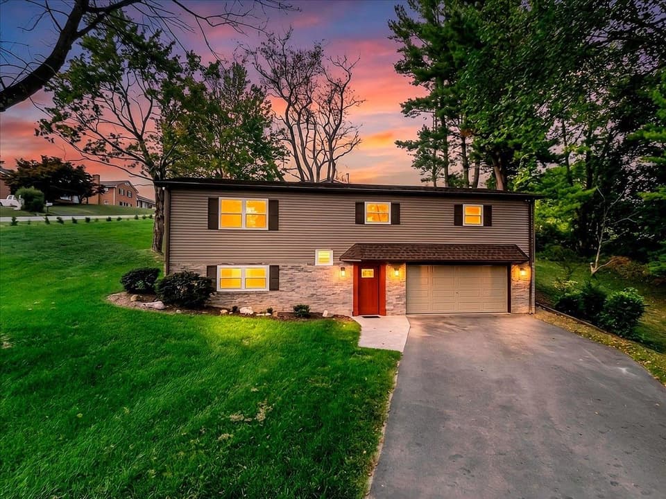 95 Sara Street, Christiansburg, VA