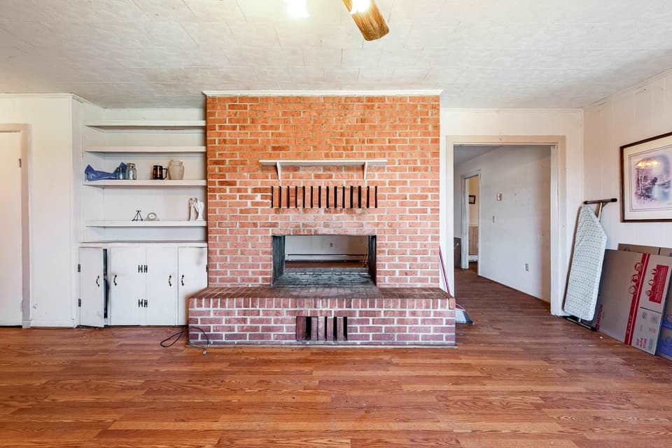 575 Stafford Drive, photo 25 of 40