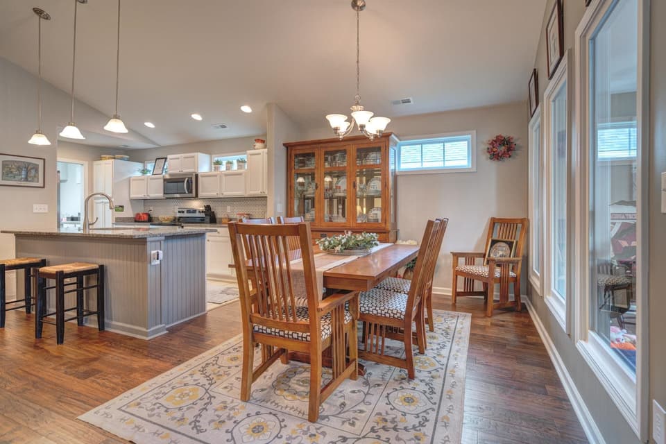 2160 Glade Drive SE, photo 25 of 40