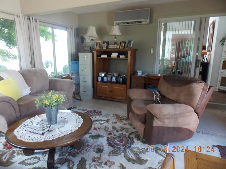 510 Kamran Drive, photo 10 of 30