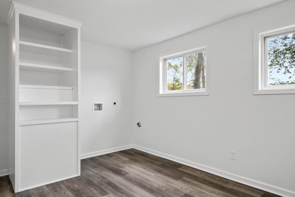 130 East Street, photo 24 of 36