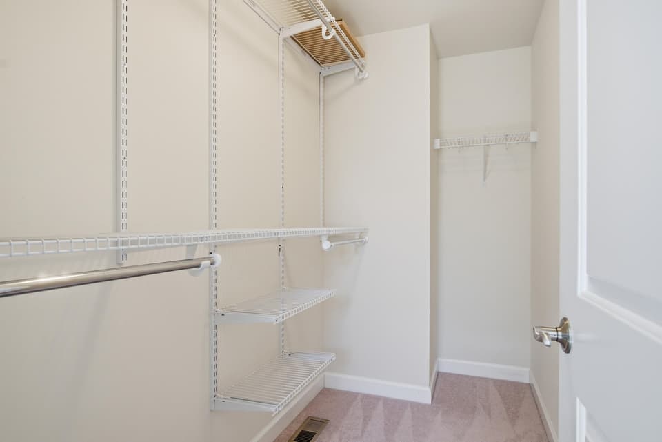 625 Dewdrop Lane, photo 33 of 40
