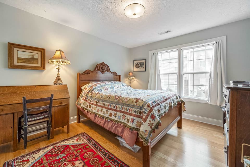 195 Tall Oak Boulevard, photo 37 of 40