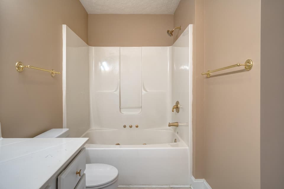 185 Blue Leaf Drive, photo 39 of 40