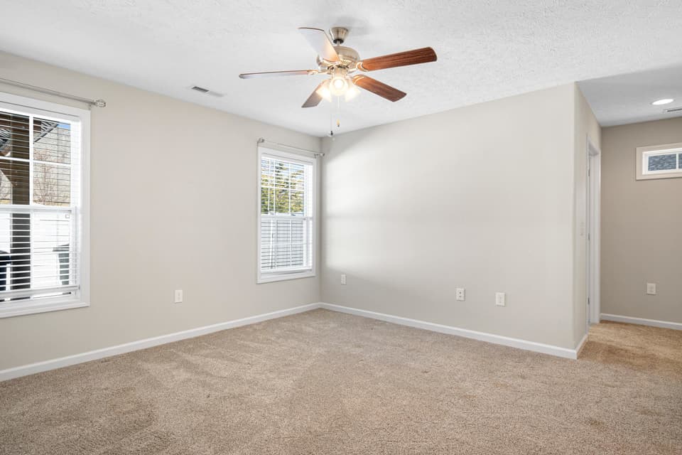 2130 Glade Drive SE, photo 23 of 38
