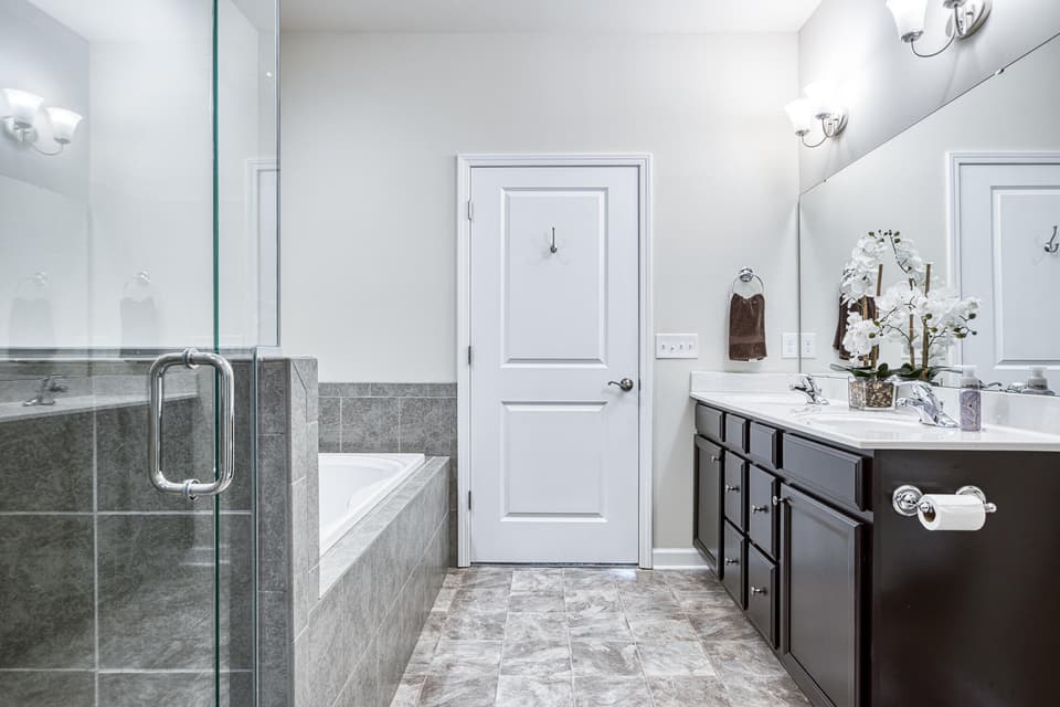 610 Dewdrop Lane, photo 22 of 39