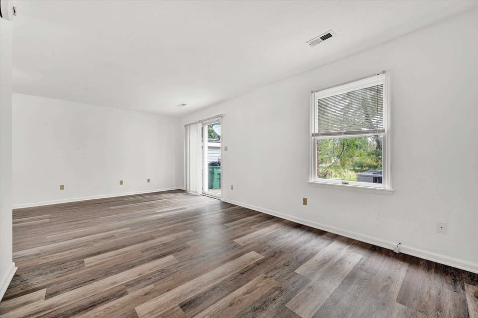 100 Franklin Parke Court SW, Christiansburg, photo 3
