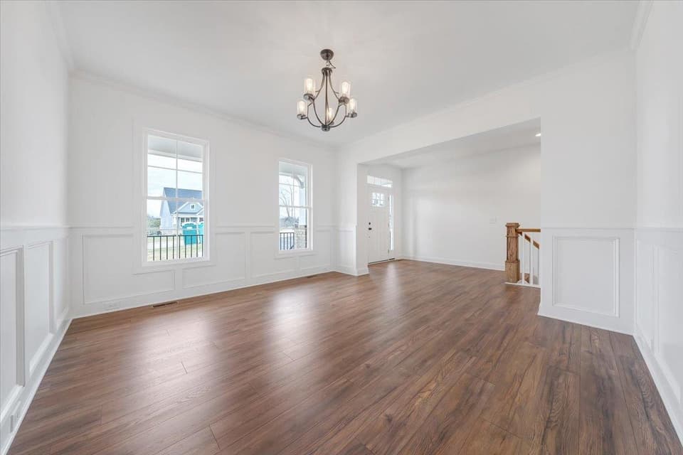 1027 Round Meadow Drive, photo 5 of 40