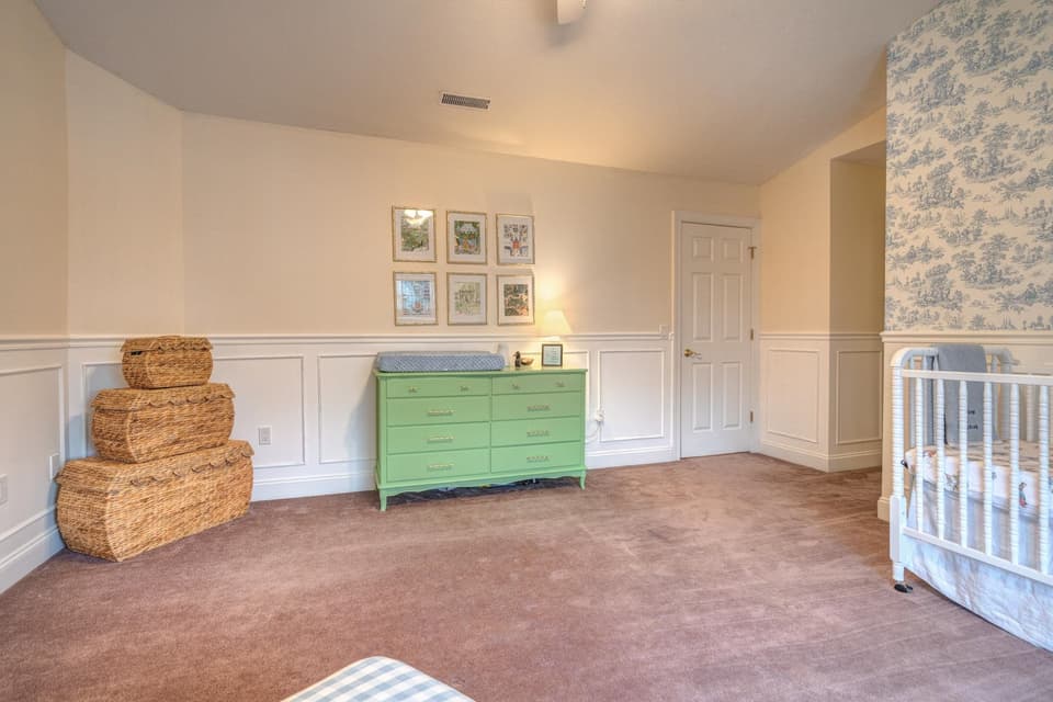 250 Silver Leaf Drive, photo 32 of 40