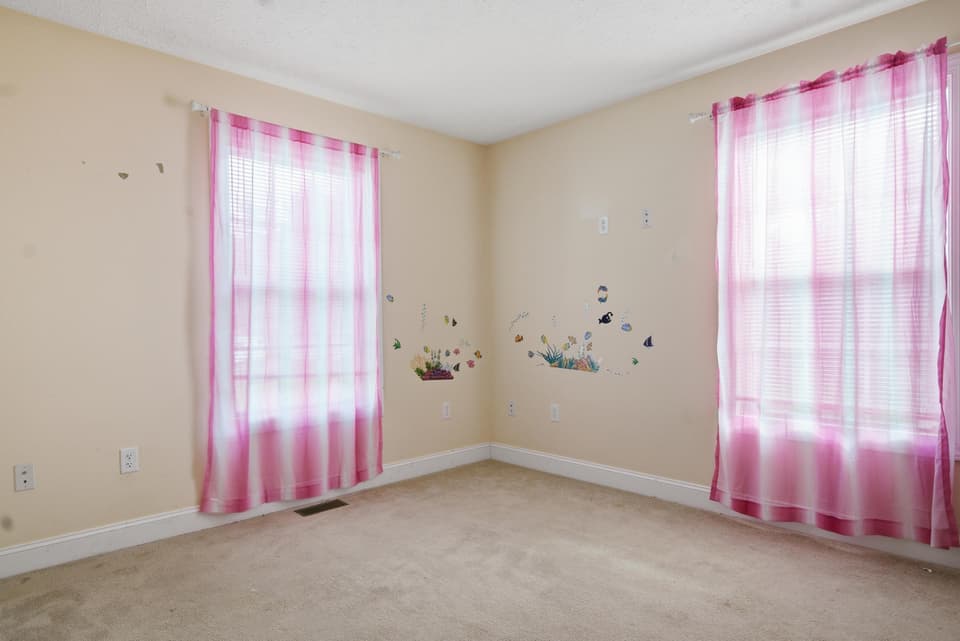 370 Robin Hood Drive, photo 40 of 40