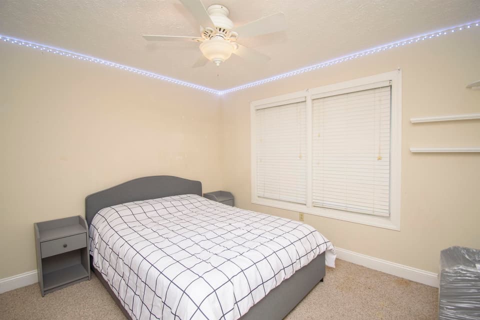 420 Silver Leaf Drive, photo 23 of 40