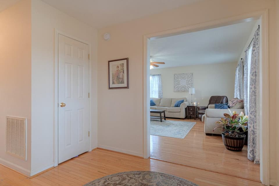 1280 Peppers Ferry Rd NW, photo 6 of 39