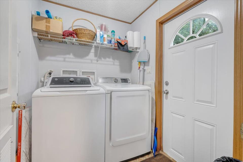 963 Magnolia Ln, photo 23 of 25