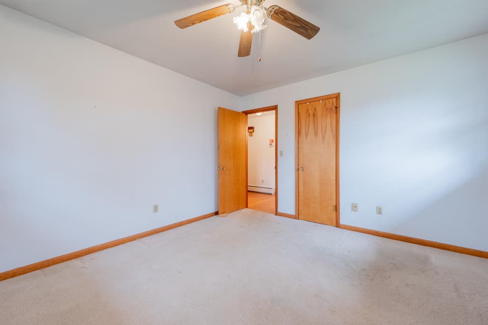 935 Hummingbird Drive SW, photo 28 of 40