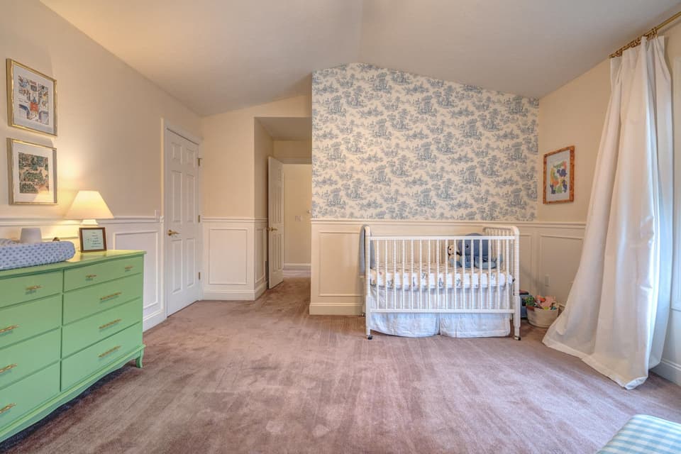 250 Silver Leaf Drive, photo 31 of 40