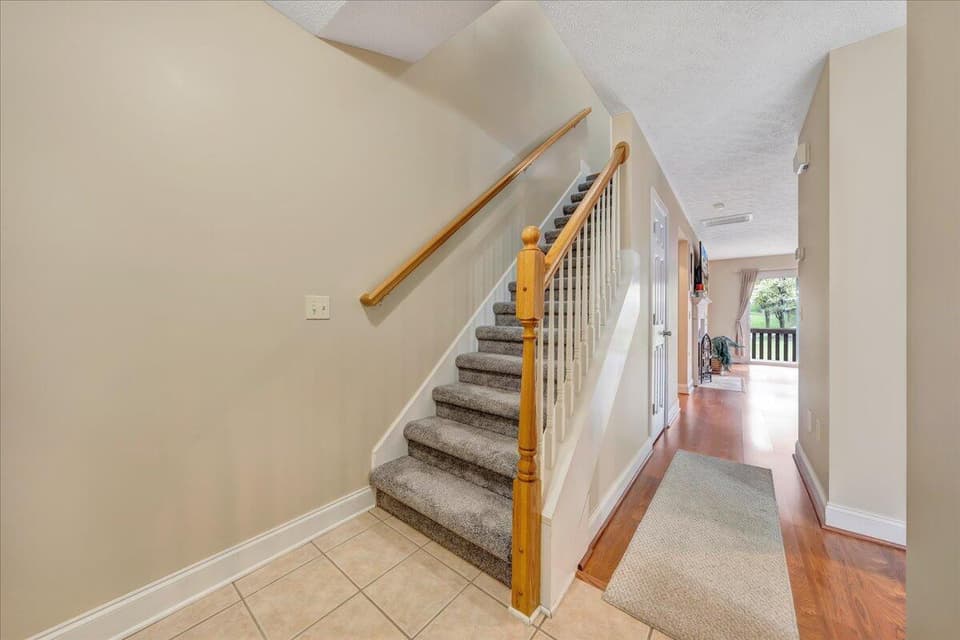 150 Blue Leaf Dr NW, photo 13 of 15