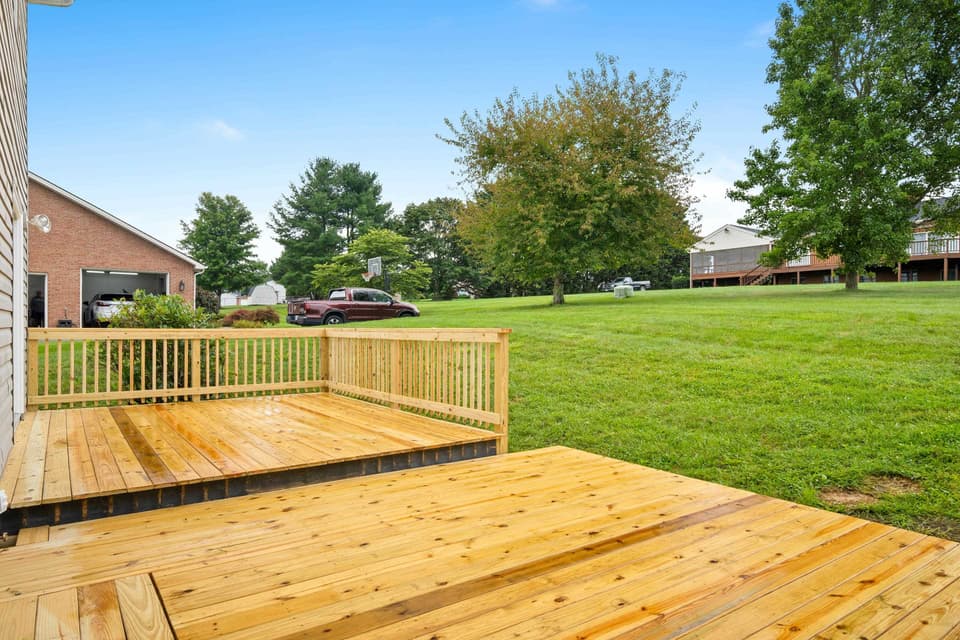 1435 West View Drive, photo 12 of 40
