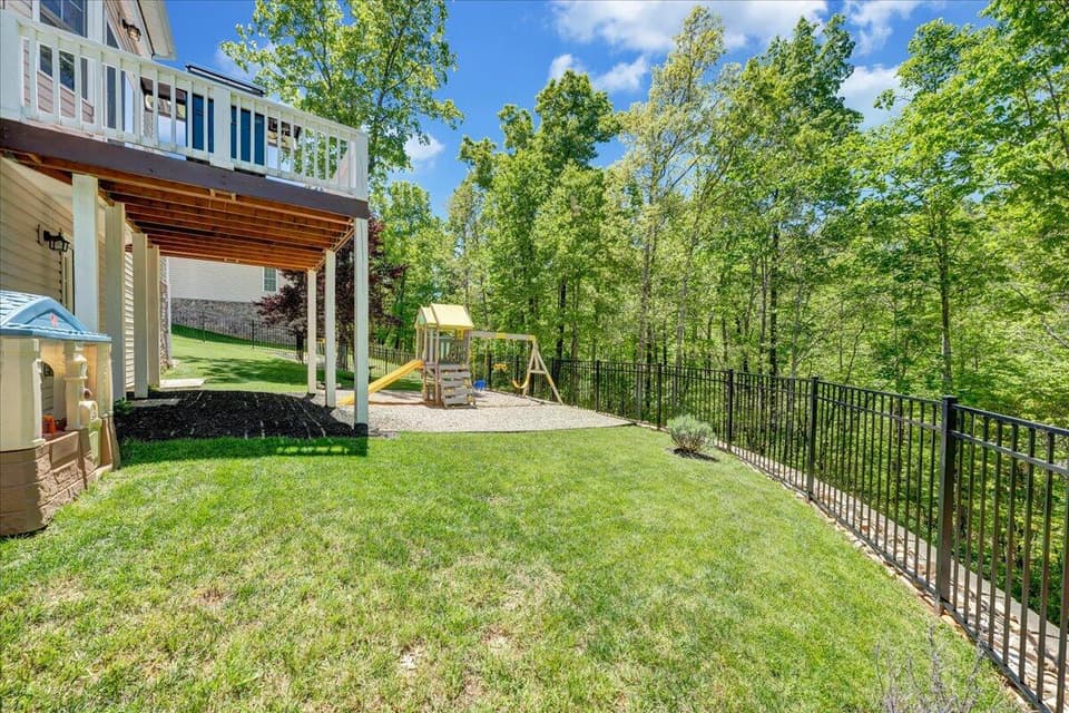 1041 Green Ridge Rd, photo 38 of 40