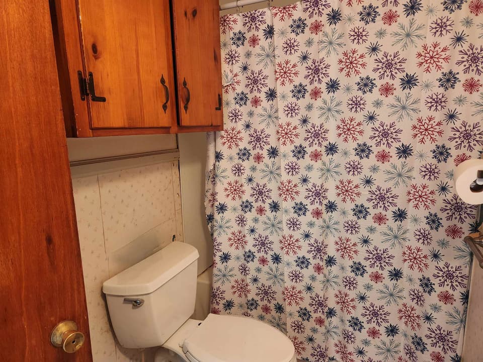 365 Clearview Drive, photo 32 of 40