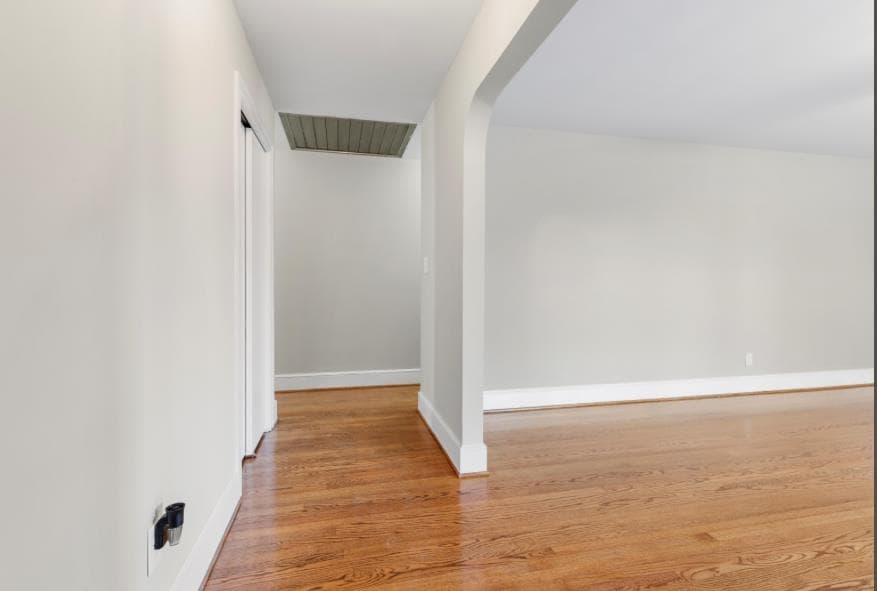 215 Overhill Road, photo 16 of 40