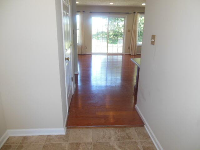 165 Kays Dr NW, photo 6 of 25