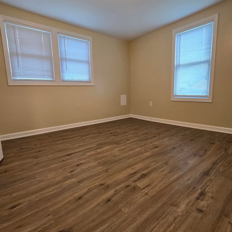 450 Wades Lane, photo 29 of 35