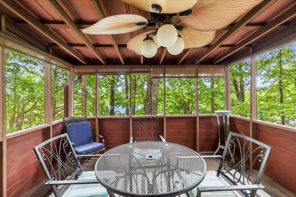 1200 Flint Drive, photo 13 of 40
