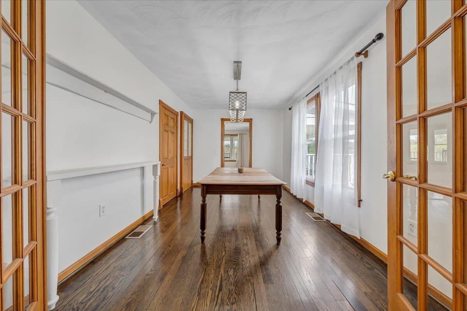 3624 Dairy Road, photo 9 of 38