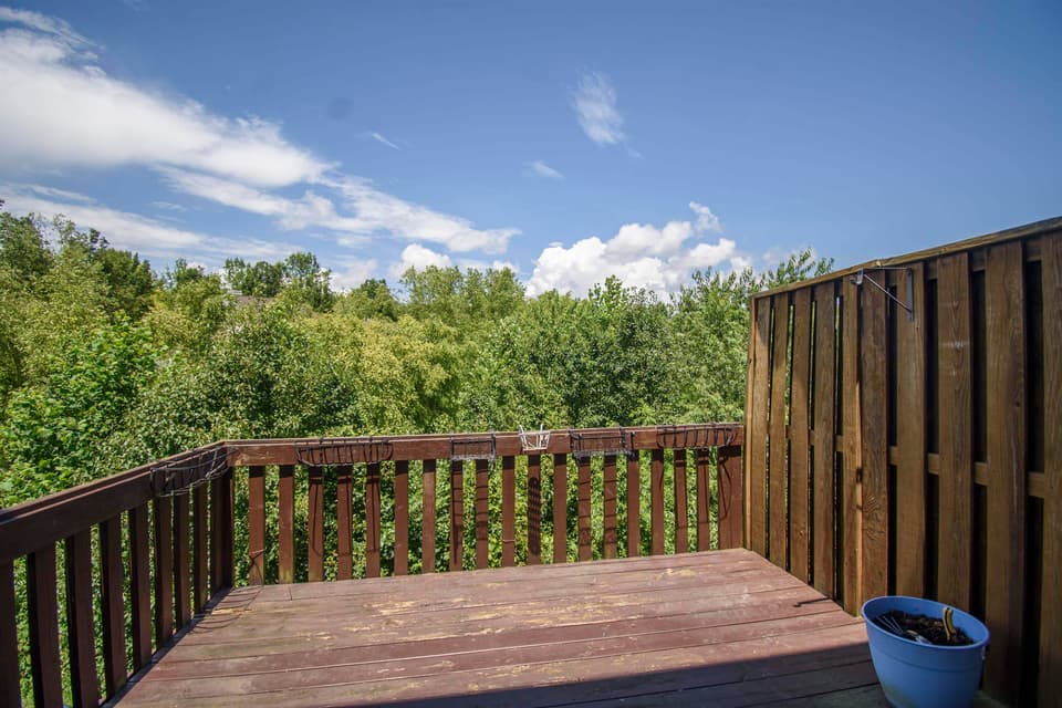 855 Oak Tree Boulevard, photo 3 of 31