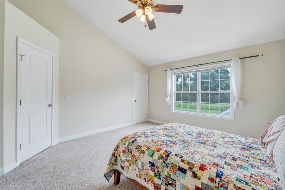 205 Phoenix Boulevard NW, photo 13 of 34