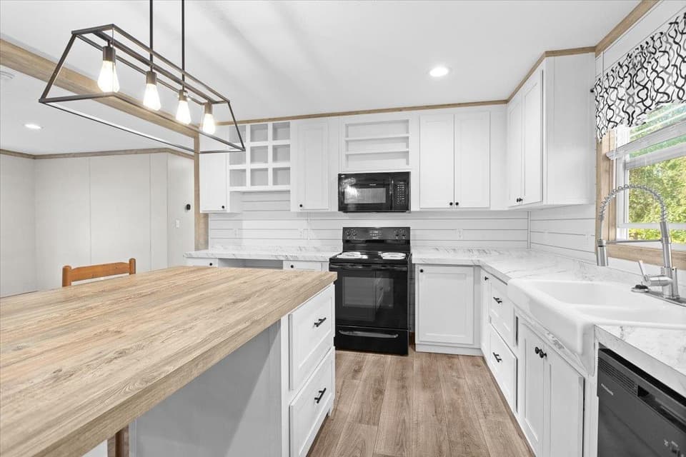 970 Ridgeway Drive, photo 14 of 34