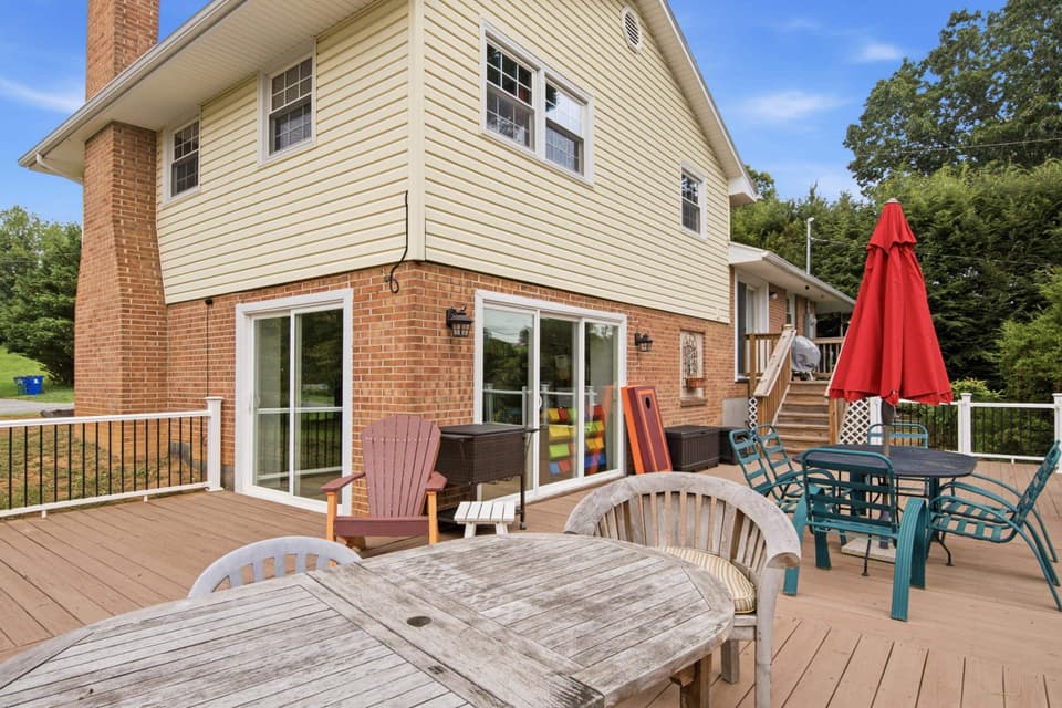 75 Walnut Drive NW, photo 34 of 40