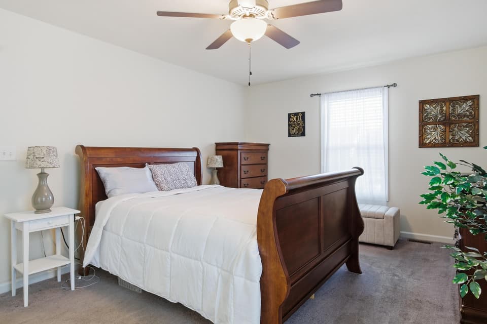 1485 Kensington Way, photo 13 of 32