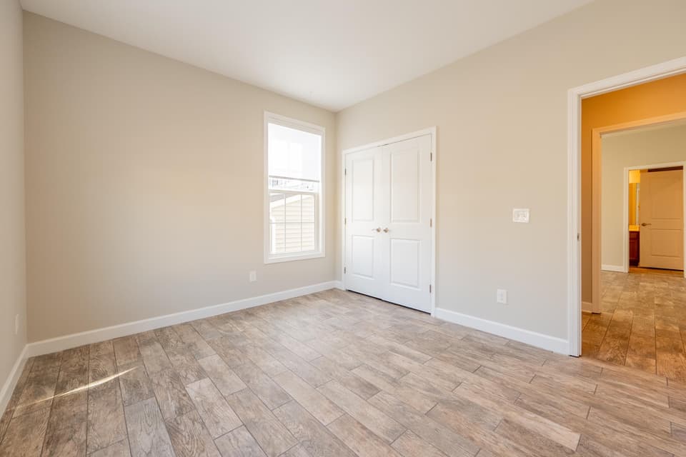 510 Dewdrop Lane, photo 10 of 40