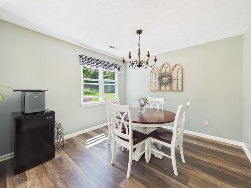 1525 Sleepy Hollow Road, photo 38 of 40