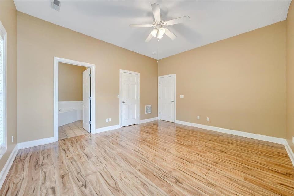 230 Meadow Drive, photo 22 of 40