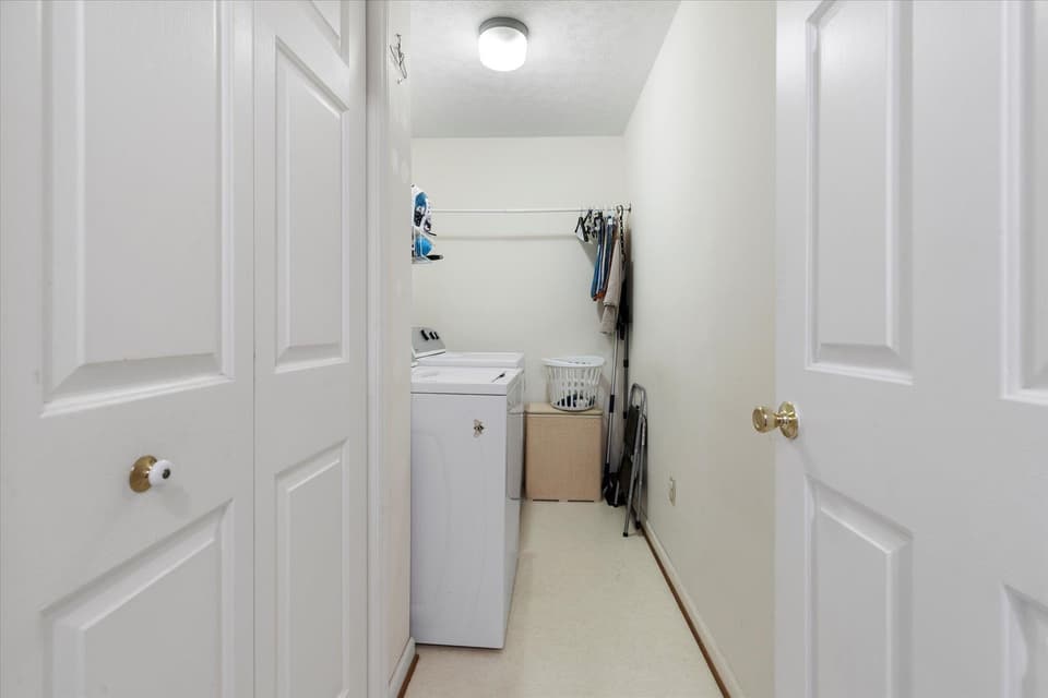 10 Belmont Drive, photo 10 of 40