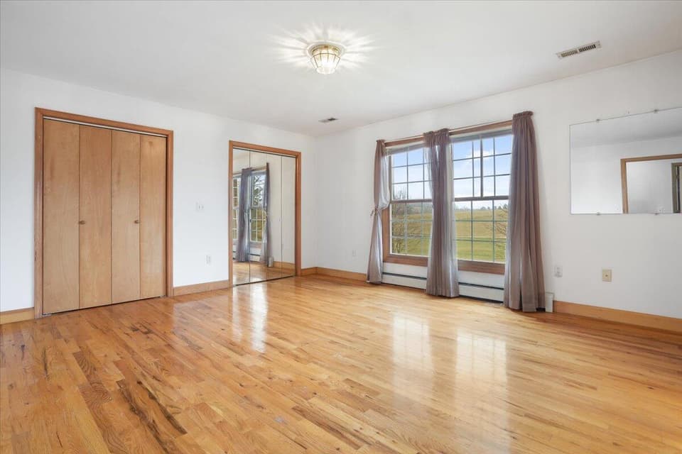1940 Wetherburn Road, photo 32 of 40