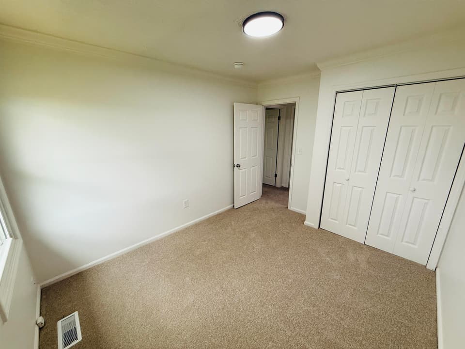 660 Cambria Street NW, photo 18 of 27