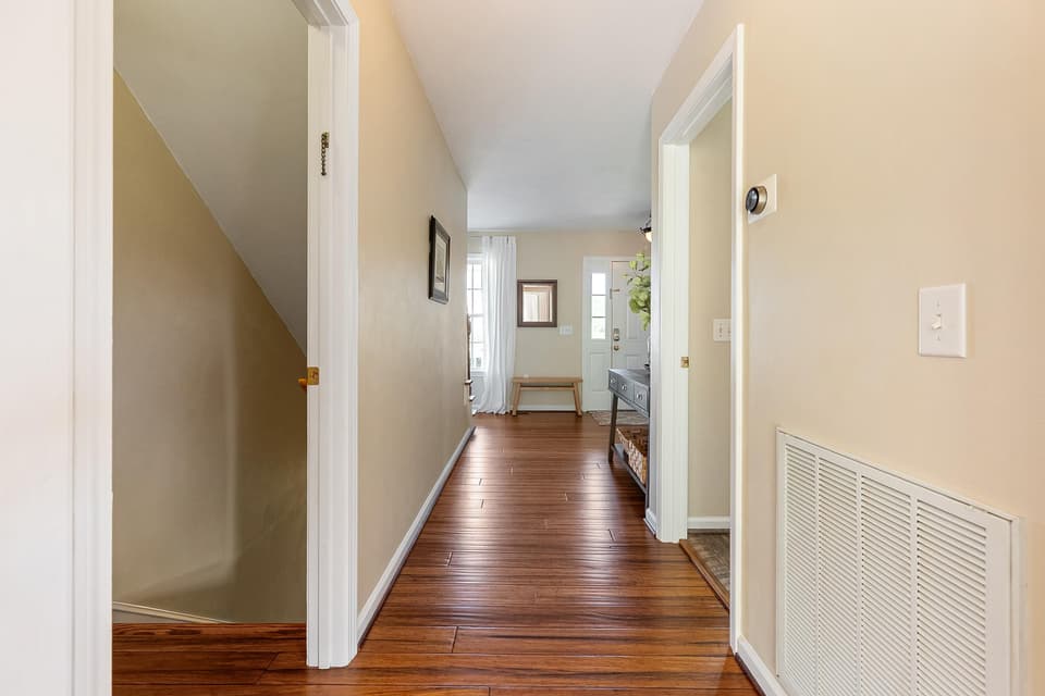 1400 Sleepy Hollow Road, photo 29 of 40