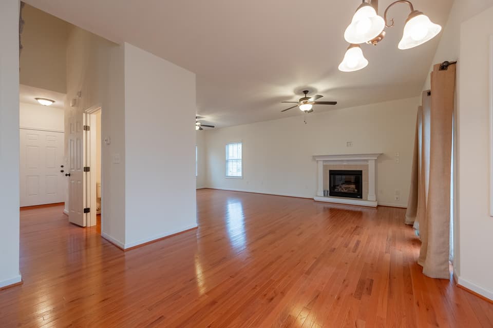 1110 Crosscreek Drive, photo 20 of 40