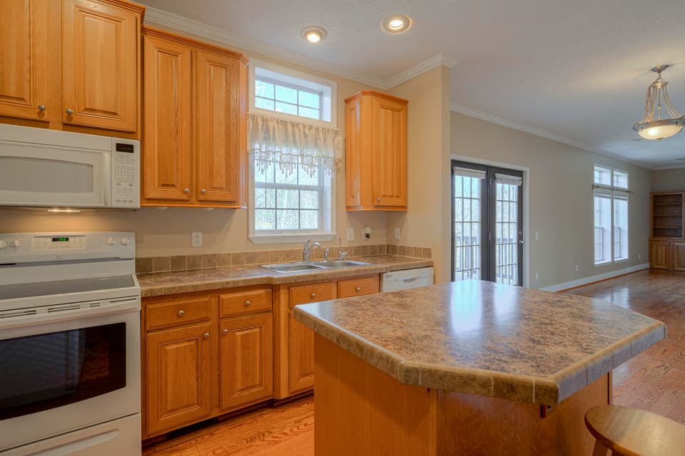2893 Spring House Road, photo 27 of 32